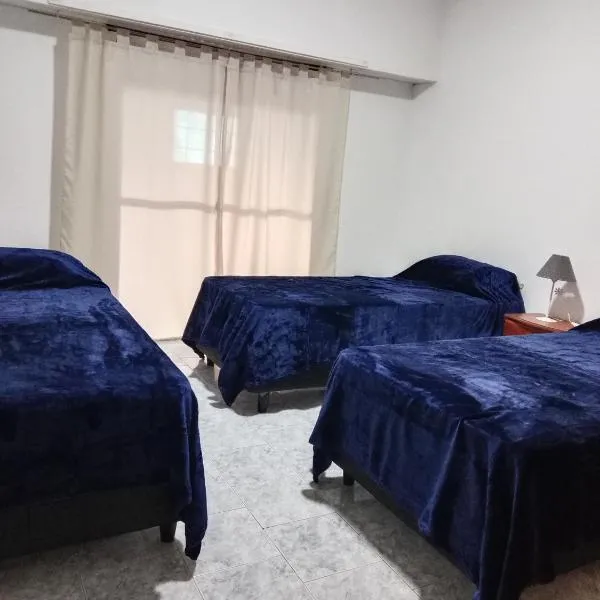 Departamentos DOÑA ELBA, hotel en Río Colorado