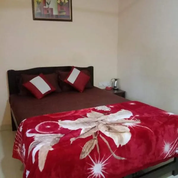 BEACH HOSTEL SAMAIRA & 500 PER PERSON-NonAC -750 AC, hotel v destinaci Colva