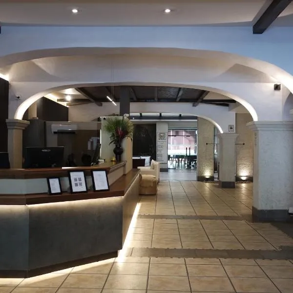Hotel Almería, hotel in Salta