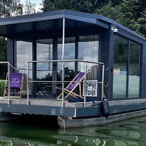 Rybakówka Houseboats Domki na wodzie, hotel di Sokole-Kuźnica