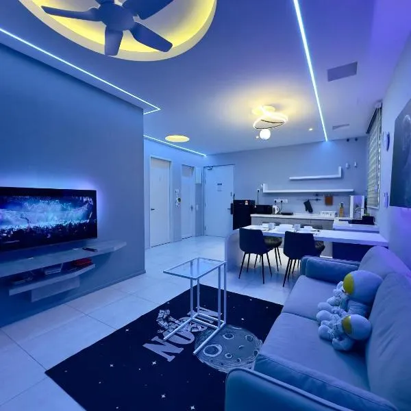 Cozy Urban Suites Georgetown View, hotel in Jelutong