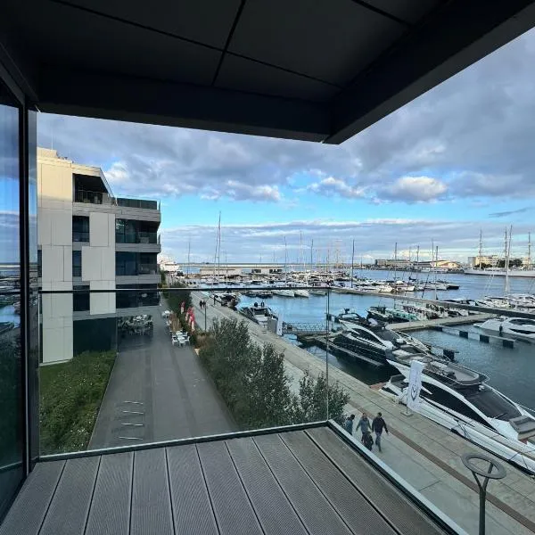 Apartament Faltom 12 Yacht Park Premium Sea View, hotel en Gdynia