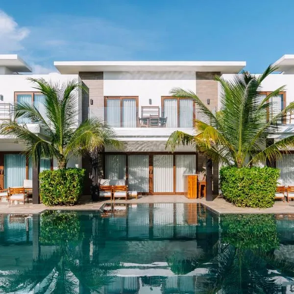 Villas La Mar, hotel in Monterrico