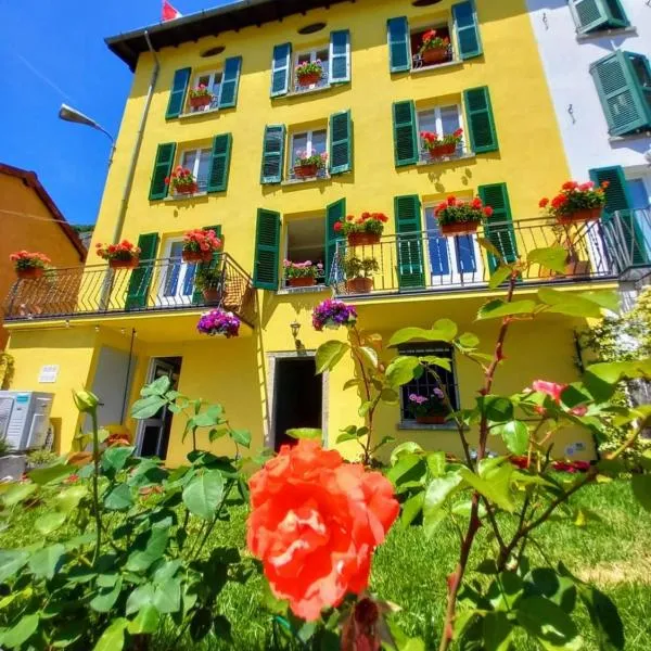 La Casa Della Seta, hotel in Mezzegra