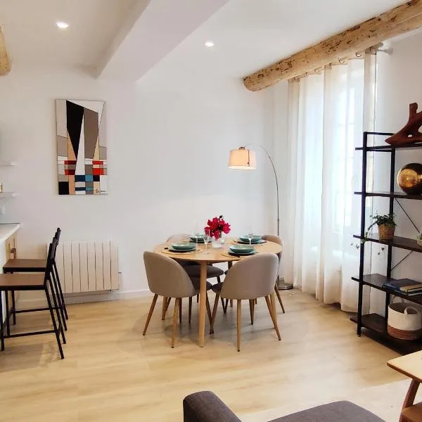 Art Loft Sud Vue Mer – hotel w Hyères