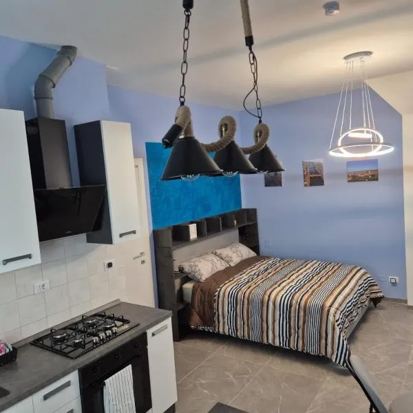 Joy's House、シーニャのホテル