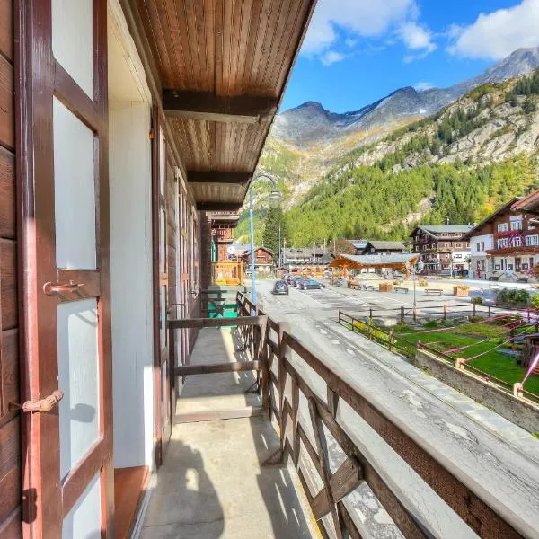 Monterosa Cozy Apartment 200m From Ski - Happy Rentals、マクニャーガのホテル