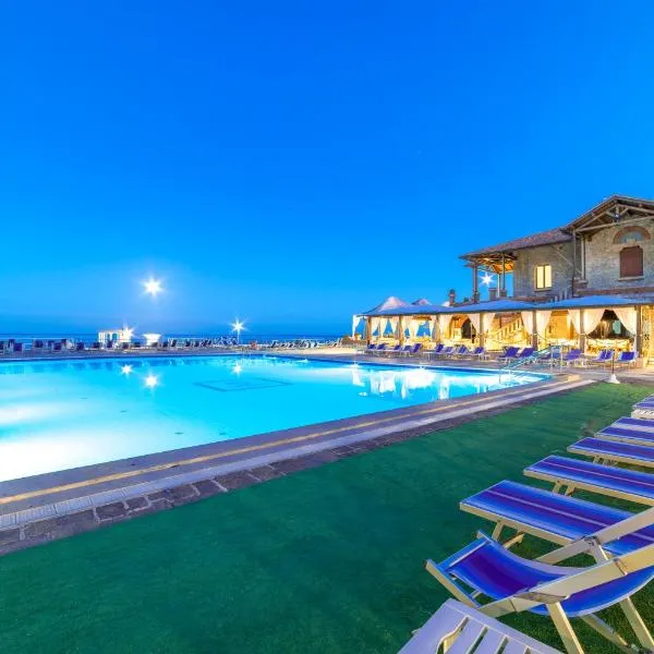 Hotel Ristorante Maga Circe، فندق في سان فيليس سيرسيو