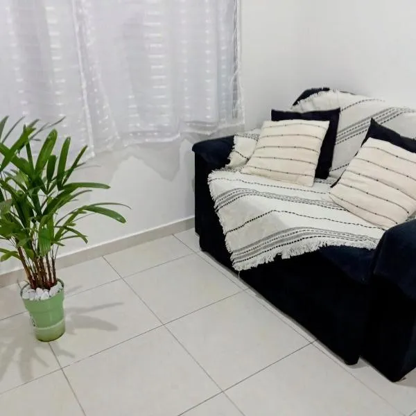 Apartamento com estacionamento no local, ξενοδοχείο σε Sao Jose dos Campos