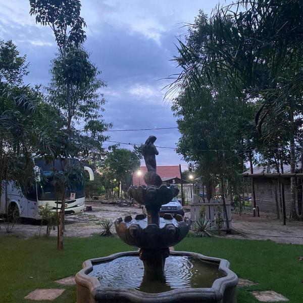 Camping e Pousada Maloca e Rodas