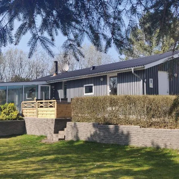 8 person holiday home in Farsø-By Traum, hotel in Ertebølle