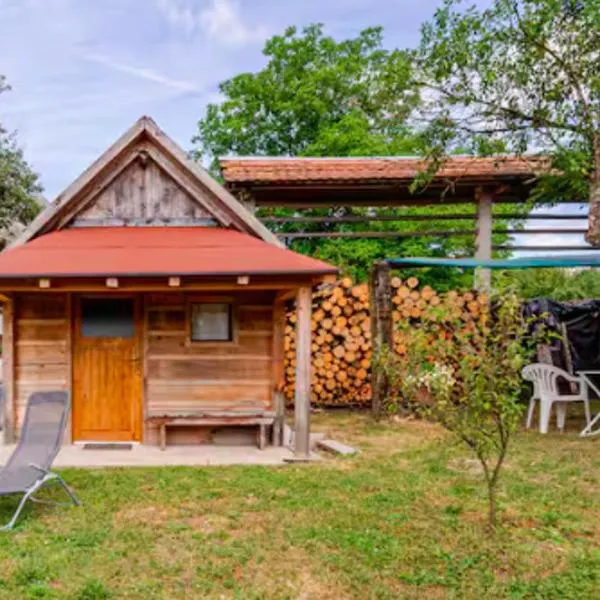 Beehive cabin on a farm, hotel a Radovljica