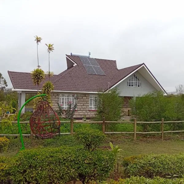 Le Tai Village Homestay, hotel in Mweiga