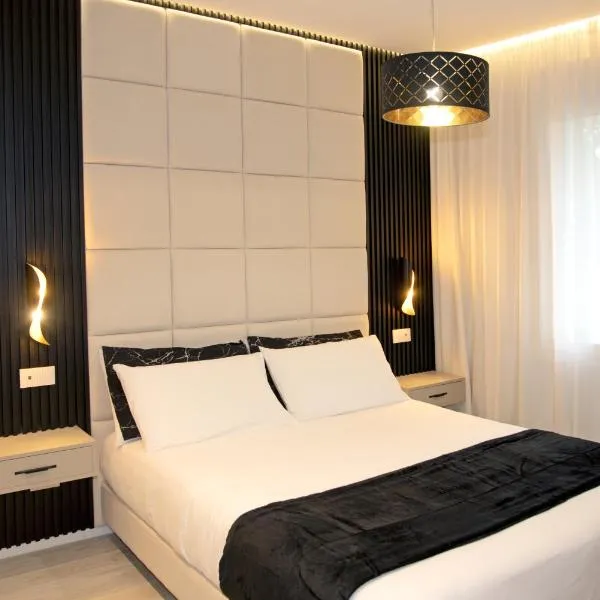 The Three Diamonds - B&B CESENATICO, ξενοδοχείο σε Cesenatico