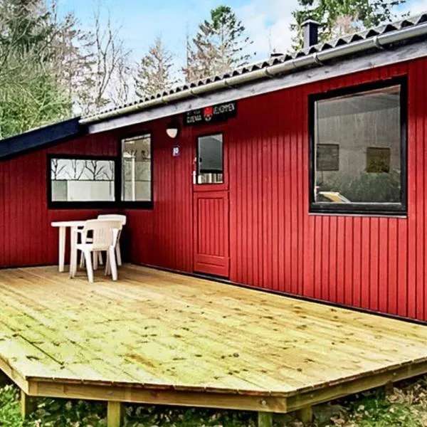 Tranquil Lakeside Retreat in Ry-By Traum, hotel en Ry