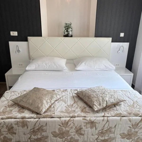 Studio Apartman Fictilis, hotel in Split