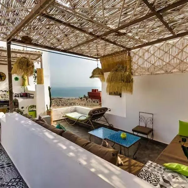 Dar Okinawa near Taghazout - Peaceful getaway and surf, hotel Taghazoutban