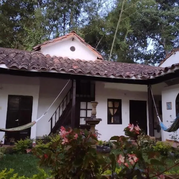 Luna Munay Hostel, ξενοδοχείο σε Curiti