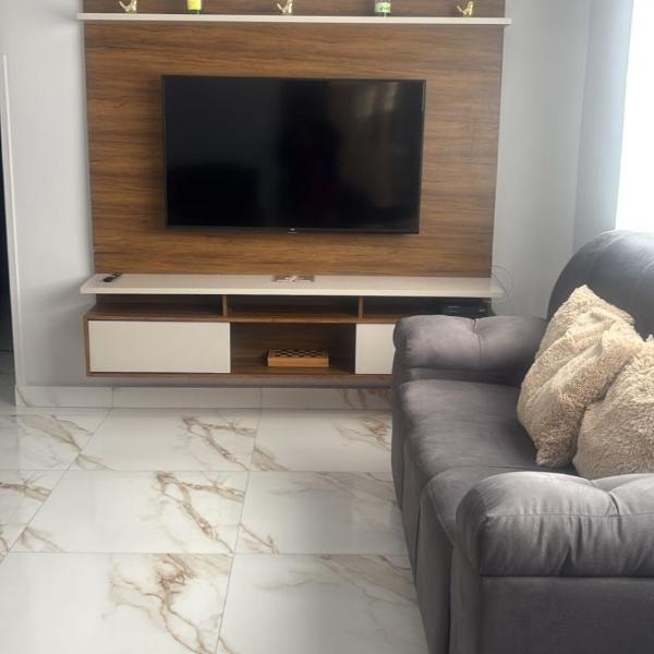 Apartamento com Estacionamento, Wi-Fi, Ar condicionado a 300 metros da Praia da Enseada no Guarujá. - Foto 5