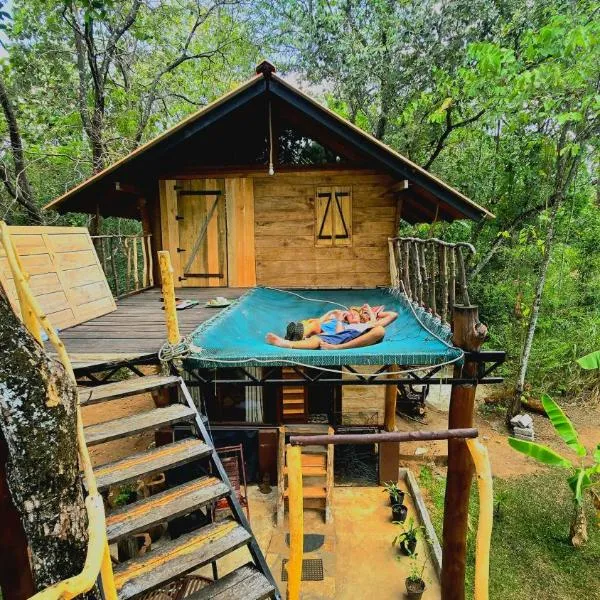 Hasthi Safari Cottage, hotel en Udawalawe