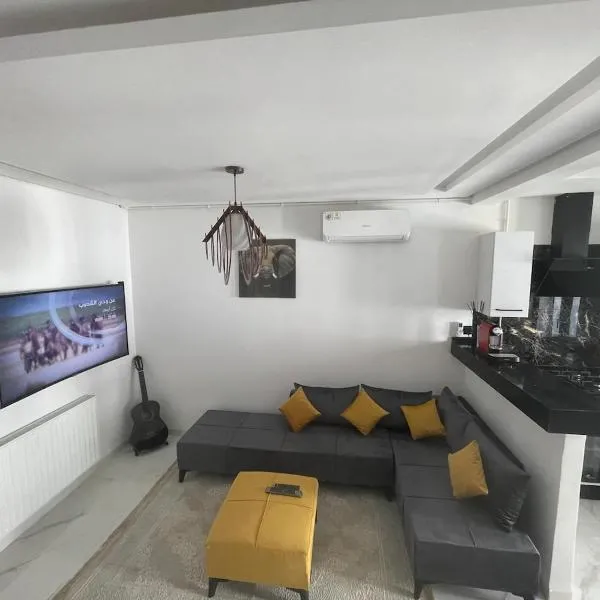 Elegant Apartment for a Peaceful Stay, ξενοδοχείο στην Τύνιδα