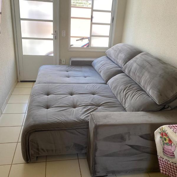Casa com Piscina dois quartos com ar um banheiro