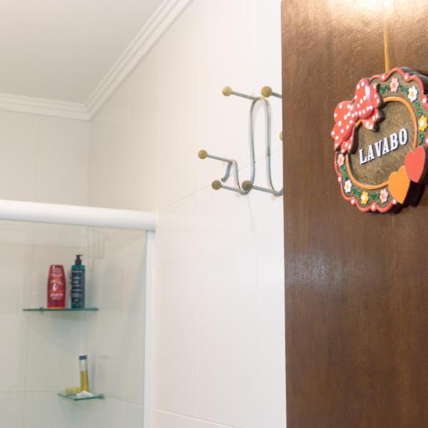 Quarto aconchegante privativo a 150m da praia - Foto 3