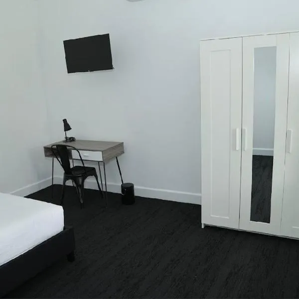 Engelhardt Guest House, hotel in Melbourne