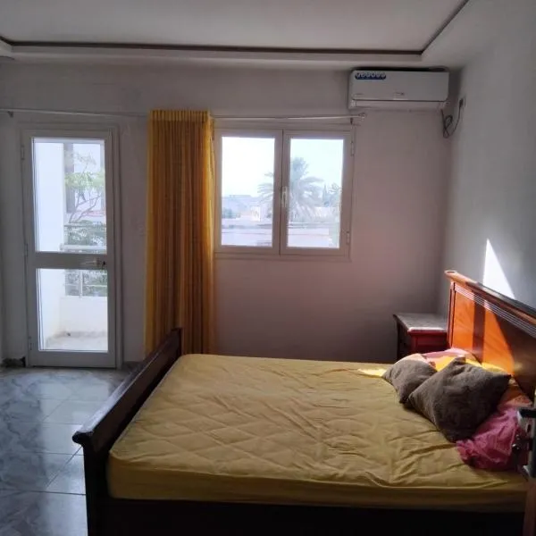 Appartement s 1 centre ville zarzis, hotel di Zarzis
