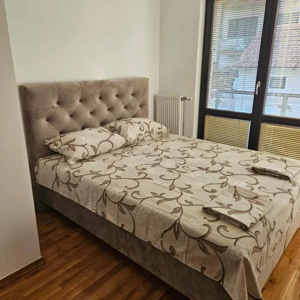 Apartman ROOMZ 42, hotel en Užice