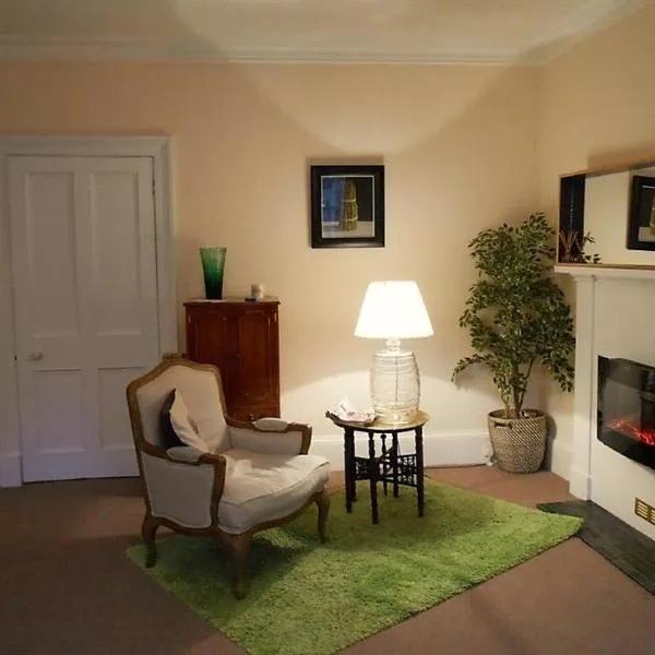 Montrose Apartment, hotel a Selkirk