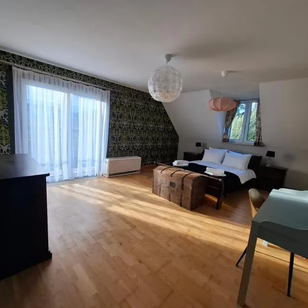 Apartamenty TUTERRA III, hotel a Zabagnie