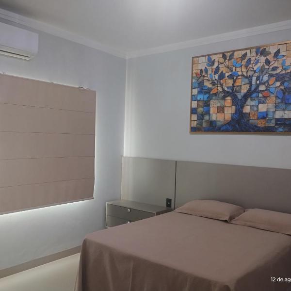 Quarto com ar e banheiro estacionamento e Wi-Fi - Foto 2