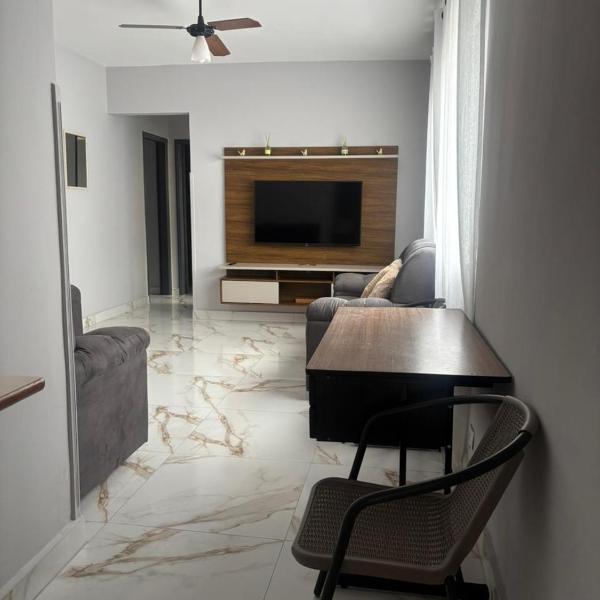Apartamento com Estacionamento, Wi-Fi, Ar condicionado a 300 metros da Praia da Enseada no Guarujá. - Foto 4