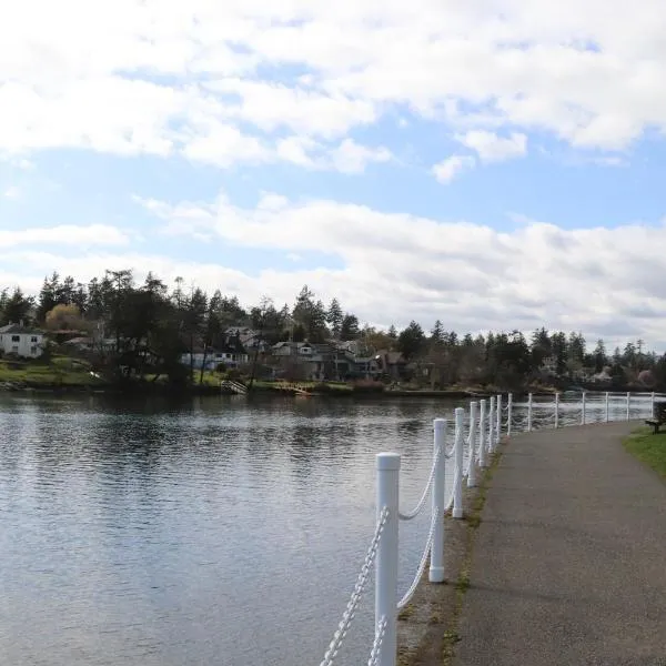 Victoria Gorge Waterway Vacation Home, hotel in Victoria