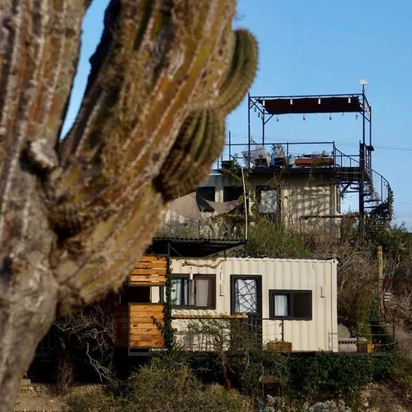 Libra Eco-Adventure Hostel, hotel in El Pescadero