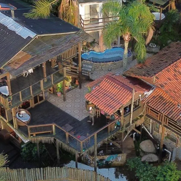Hostel Explorer, hotel in Imbituba