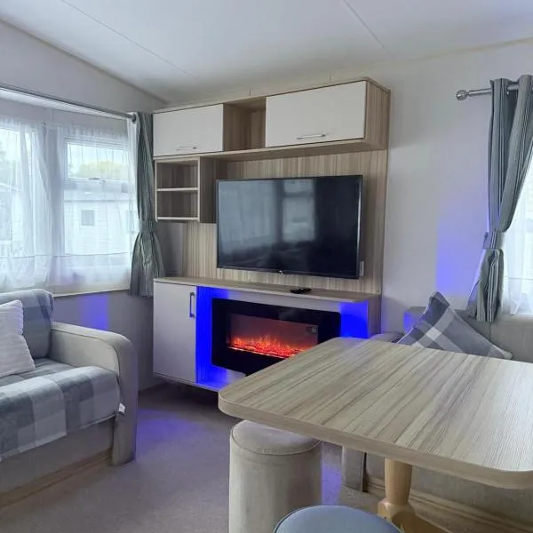 MLF caravan rental marine holiday park, ξενοδοχείο σε Ριλ