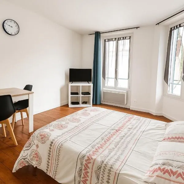 Appartement M4- Centre ville Meaux-Gare-Disney, hotel in Meaux