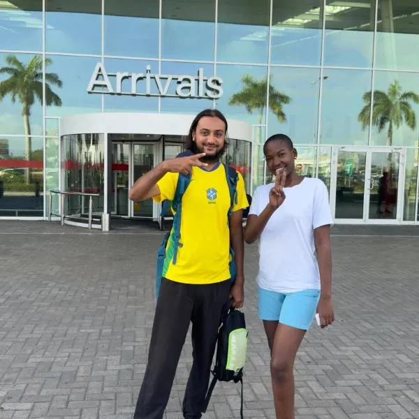 Casa Tranquila Airpot Transit Stay, hotel di Dar es Salaam