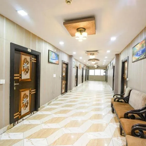 Hotel Shiva international nearby IGI airport Delhi, hotel in New Delhi