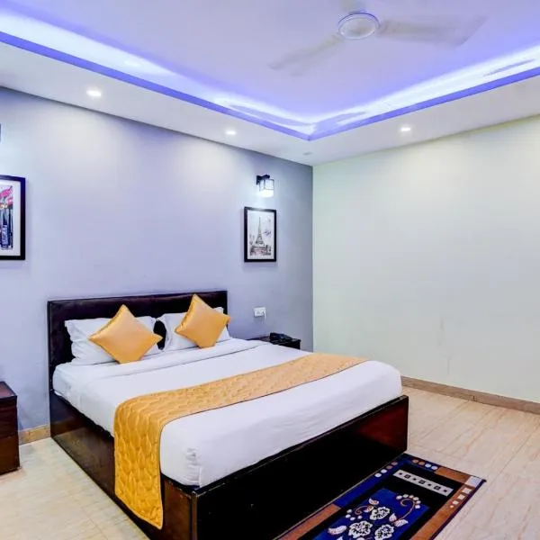 Maayra Inn, hotel in Noida