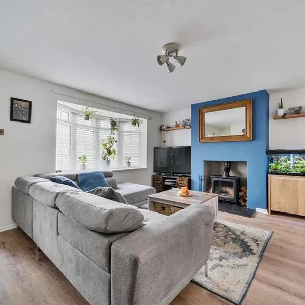 Central Cornwall Home、レッドルースのホテル