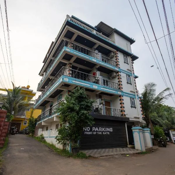 The Pescador Mansao-100 Mtrs Form the Baga Beach, hotel sa Baga