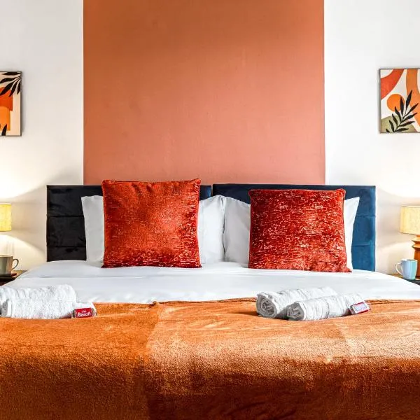 Superking Beds, Smart TVs, Gigabit WiFi, Sleeps 6, hotel sa Derby