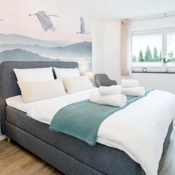 FENJOY Ferienwohnungen am Chiemsee - Zentral - BBQ, hotell i Bernau am Chiemsee