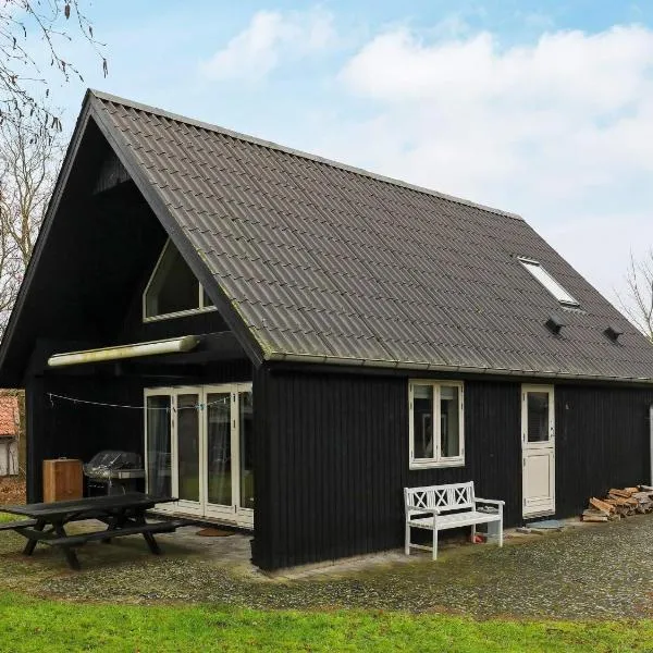 5 person holiday home in Millinge, hotel in Millinge