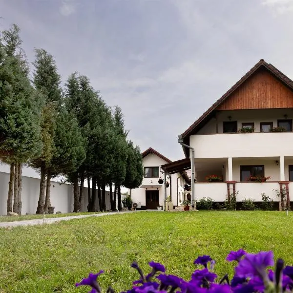 Seren Natura Retreat, ξενοδοχείο σε Sebeşu de Sus