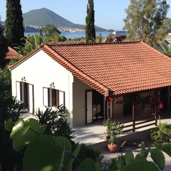 Bungalow Gialova, hotel in Gialova