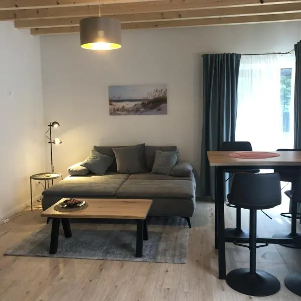 Neue Ferienwohnung OSTSEEKRAFT, hotel in Osterrönfeld